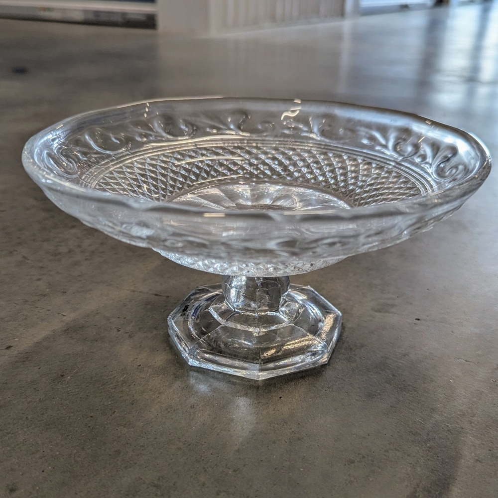 new vintage ANTHROPOLOGIE glass compote pedestal bowl